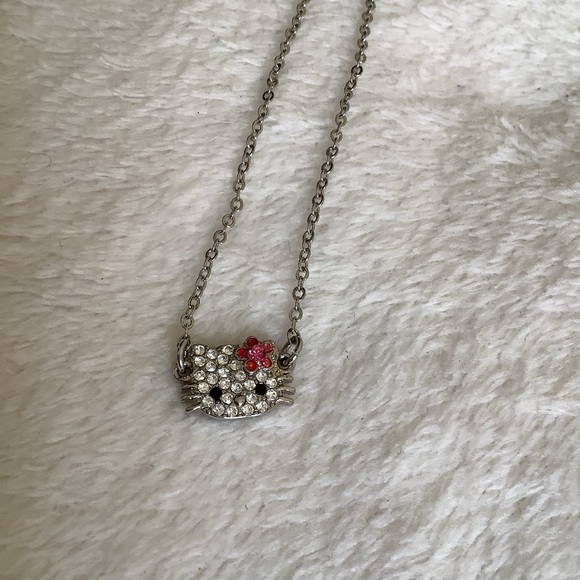 Hello Kitty Ankle Bracelet - Picture 1 of 7